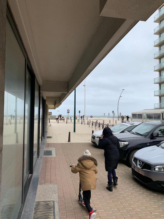 La Panne Appartement En Bord De Mer - La Vie Boheme ภายนอก รูปภาพ